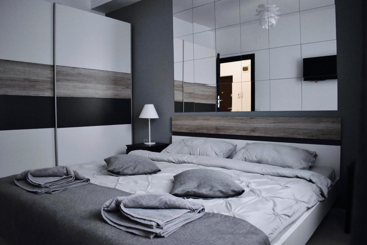 Etalon Airport Apartments Отопени Екстериор снимка